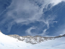 Strong winds above the Headwall - click to enlarge.